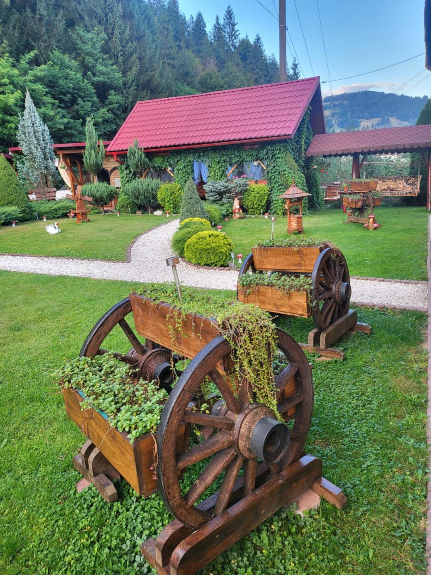 Pensiunea Gianina Arieseni Exterior photo